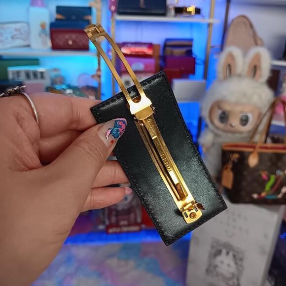 Fendi Black Logo Leather Hair Accessory Gold Metal Clip Large Size - Picture 7 of 7